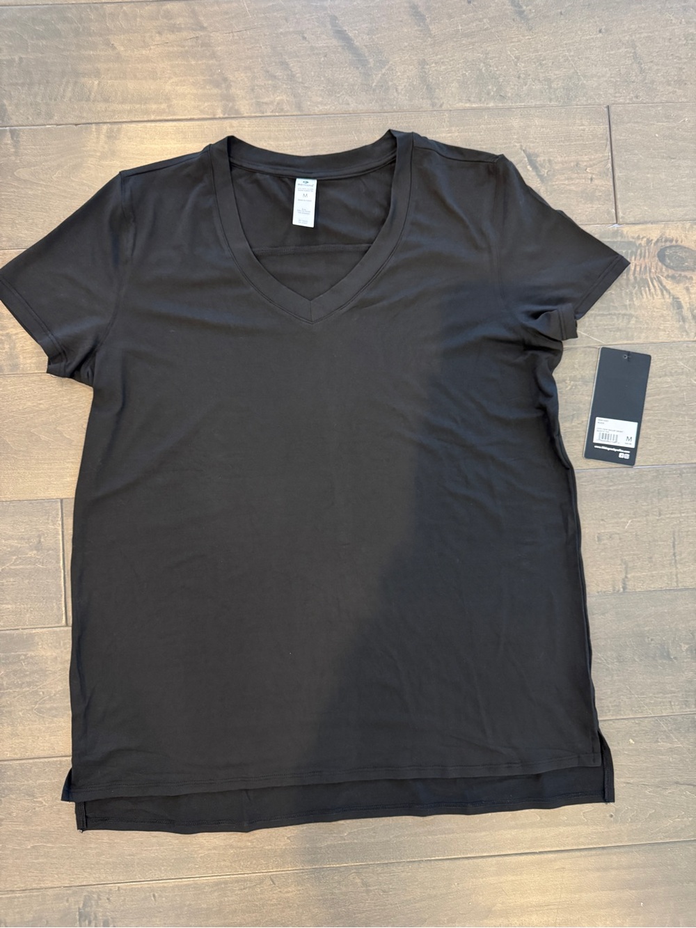 90 Degree By Reflex Black V-Neck Short Sleeve Tee